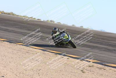 media/Nov-17-2024-CVMA (Sun) [[1fec520723]]/Race 11-Amateur Supersport Open/